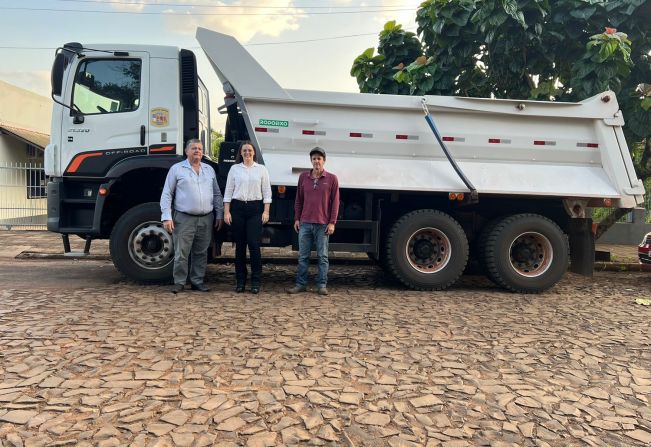 Aquisição de maquinário novo para Secretaria de Obras